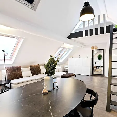 Modern Loft With Washer Smart Tv & Near Attractions *